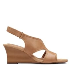 Clarks Kyarra Aster Light Tan Leather