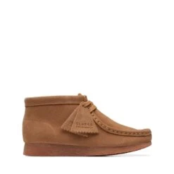Clarks Wallabee Boot Older Wheat Suede